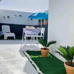 https://loft-la-isla.in-canary-islands.com